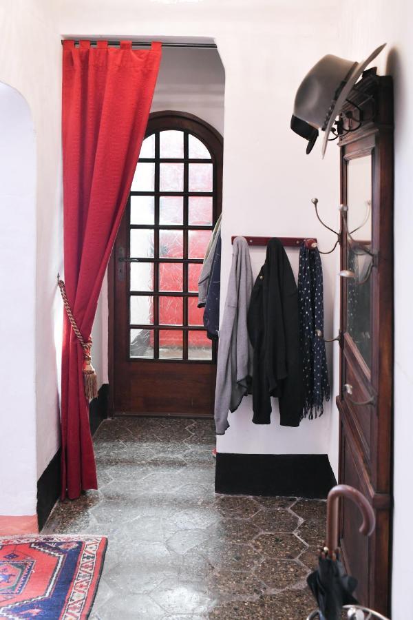 La Cachette Du Comte Bed and Breakfast Montfort-sur-Argens Εξωτερικό φωτογραφία