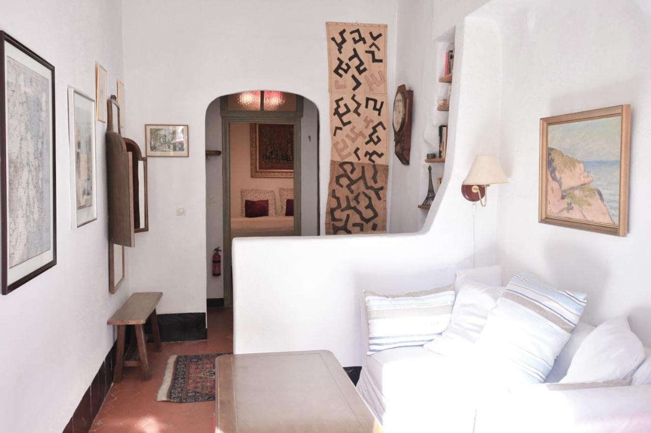 La Cachette Du Comte Bed and Breakfast Montfort-sur-Argens Εξωτερικό φωτογραφία