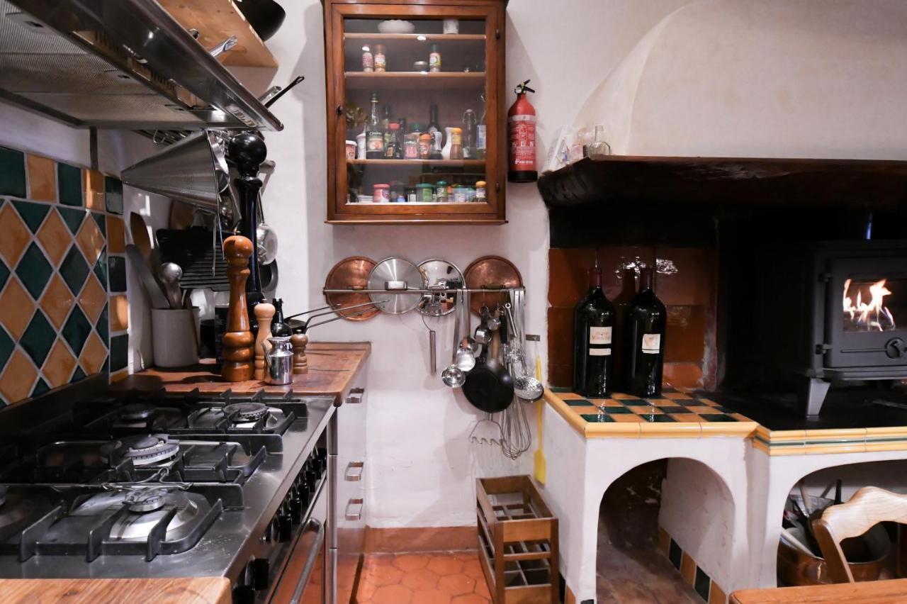 La Cachette Du Comte Bed and Breakfast Montfort-sur-Argens Εξωτερικό φωτογραφία